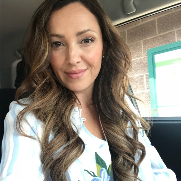 Meet Your Posher - Picture 7 of 7